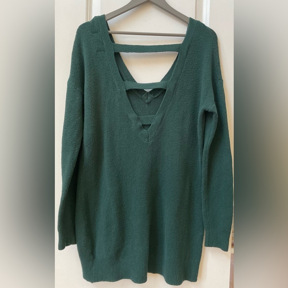 Ruby Moon Deep V/Strappy Back Sweater - Picture 2 of 5